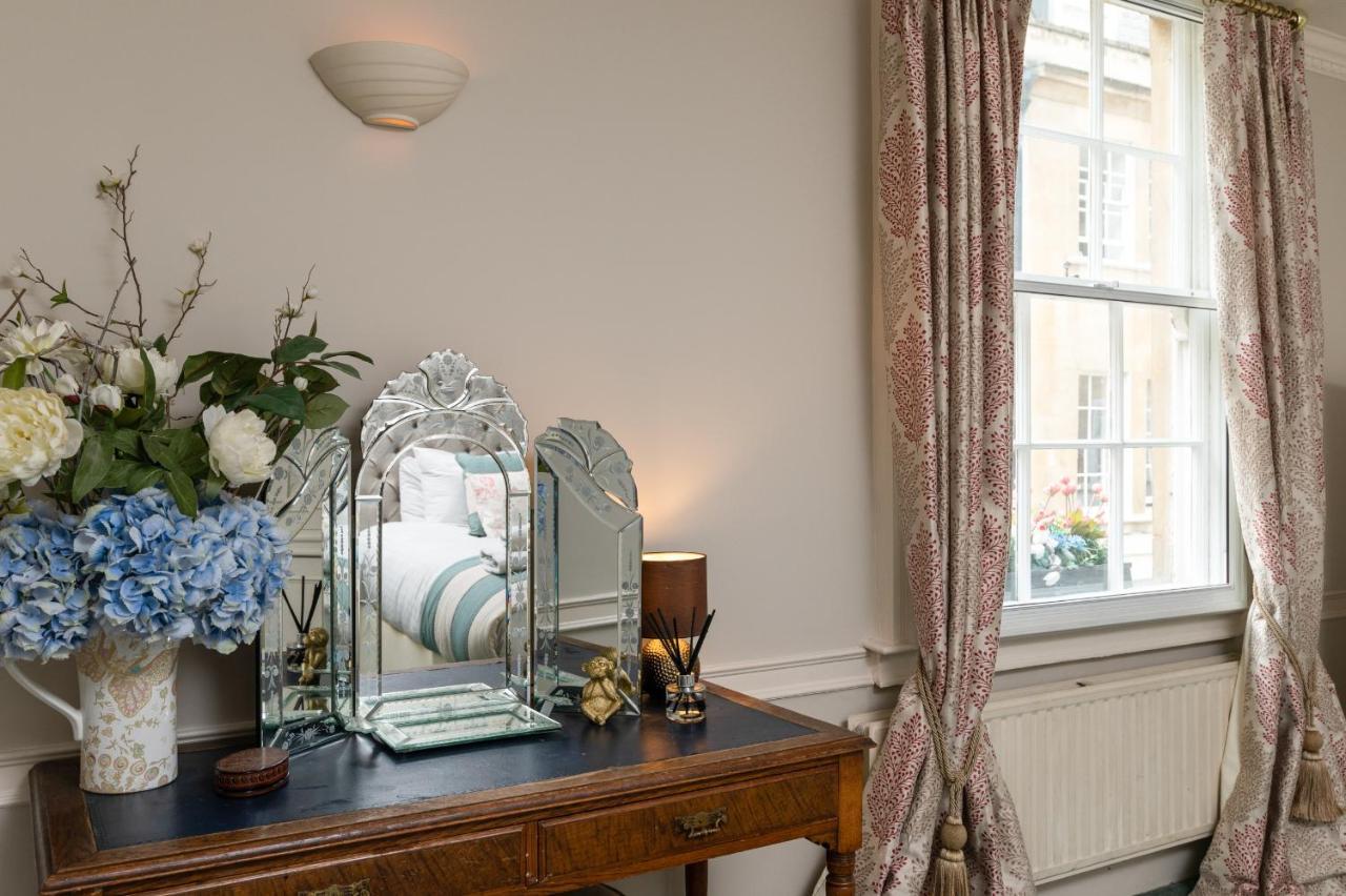Abbey Mews In The Heart Of Bath, Bath Keys Apartment Bagian luar foto